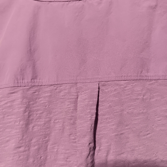 L.L. Bean EUC Women's Half Button Down Shirt, Large, 2 Pockets, 3/4 Tab Sleeve - Picture 9 of 10